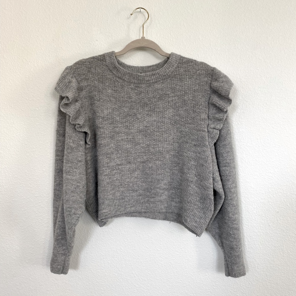 Small H&M Grey Sweater with Ruffled Sleeves
